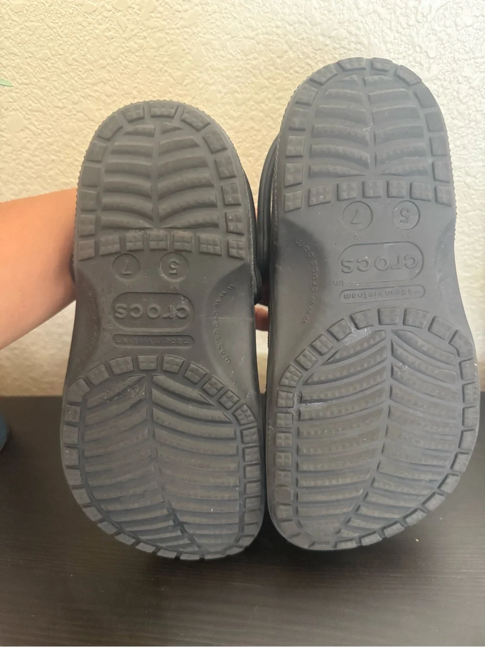 CROCS Kids Classic Black Clogs